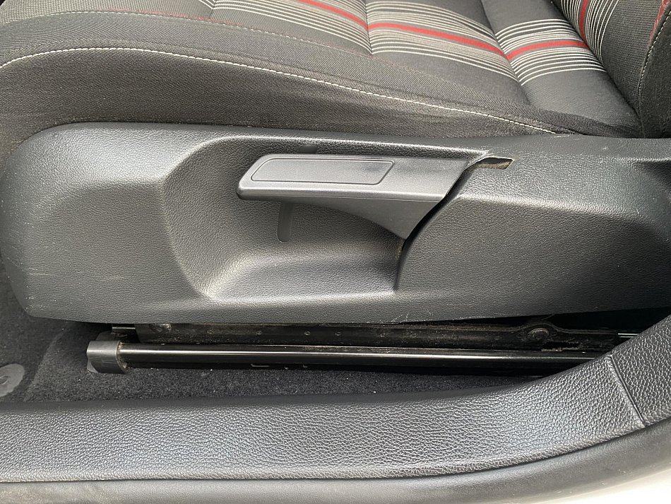 Volkswagen Golf 2.0 TDi Match