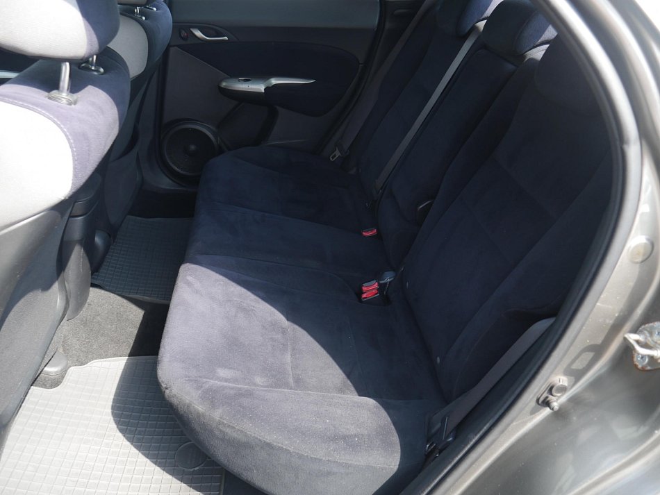 Honda Civic 1.8 I-VTEC 