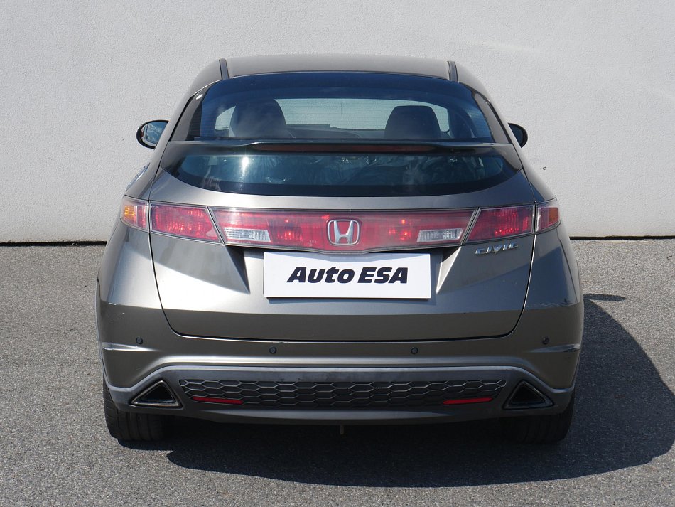 Honda Civic 1.8 I-VTEC 