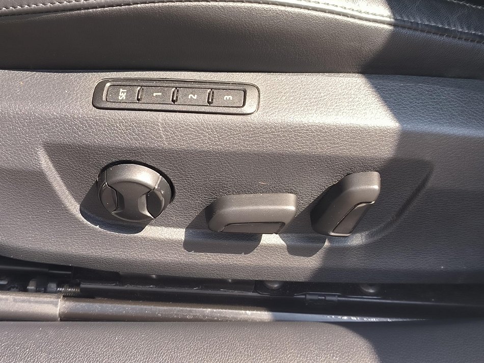 Škoda Superb III 2.0 TDI 
