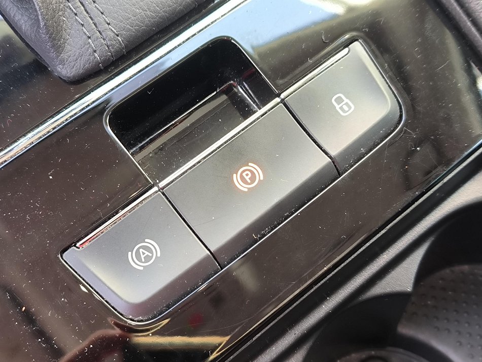 Škoda Superb III 2.0 TDI 