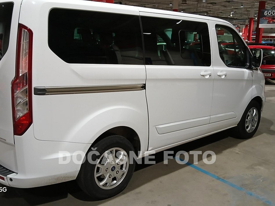 Ford Tourneo Custom 2.2 