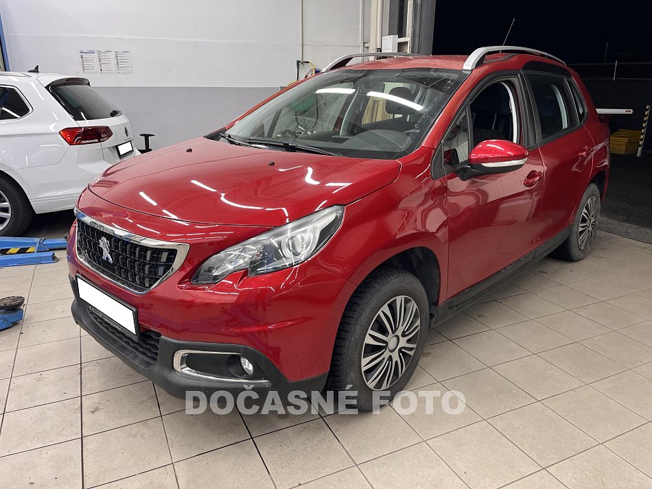 Peugeot 2008 1.2i GT Line