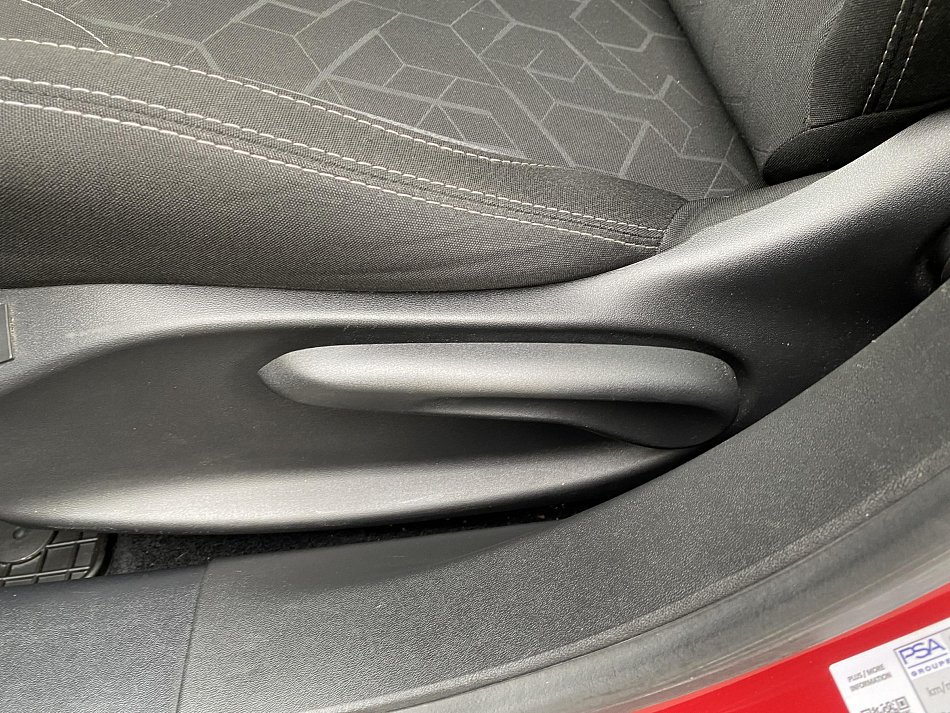 Peugeot 2008 1.2 PT GT Line