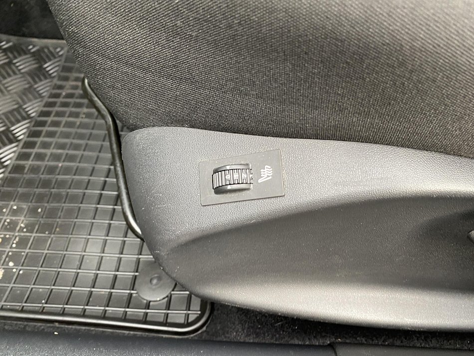 Peugeot 2008 1.2 PT GT Line