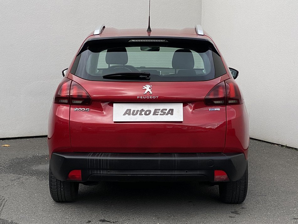 Peugeot 2008 1.2 PT GT Line