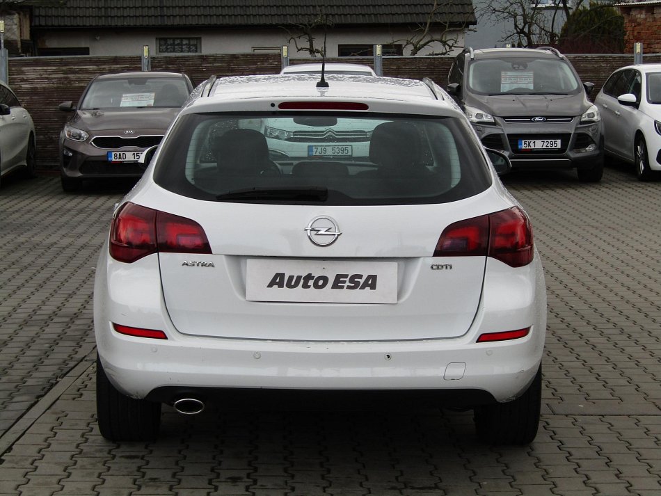 Opel Astra 2.0 CDTi 