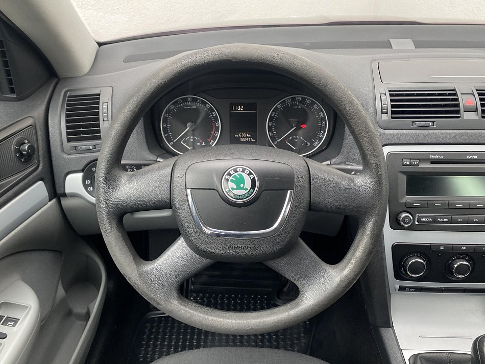 Škoda Octavia II 1.6 TDi Ambition
