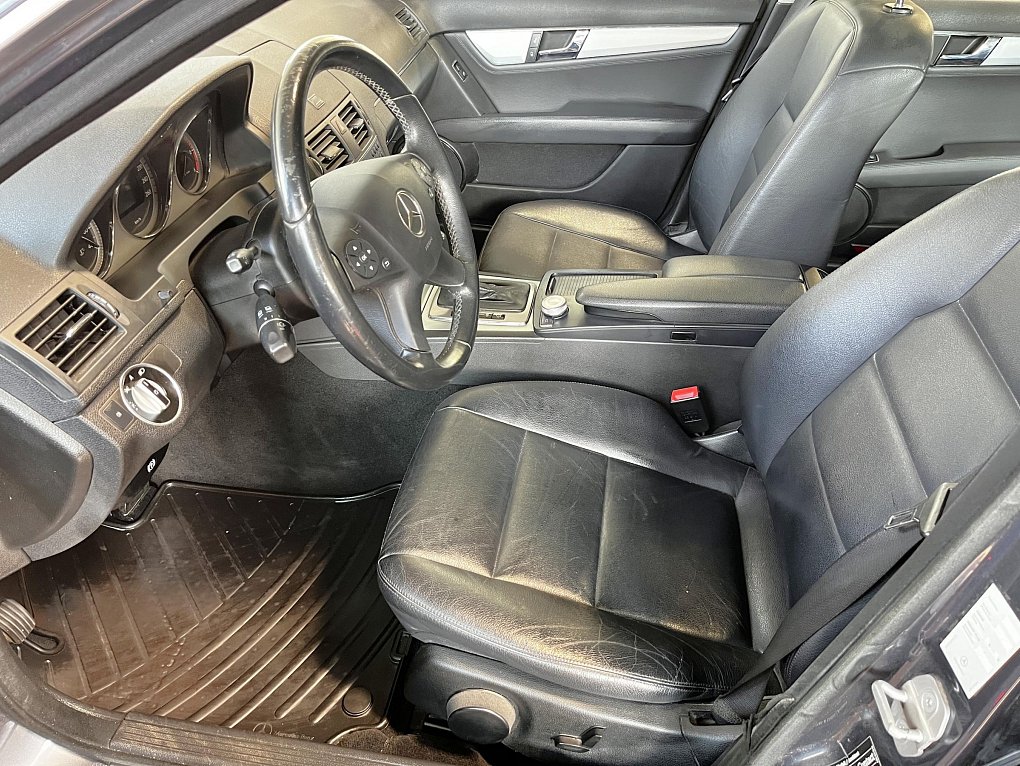 Mercedes-Benz Třída C 3.0 CDi  C350
