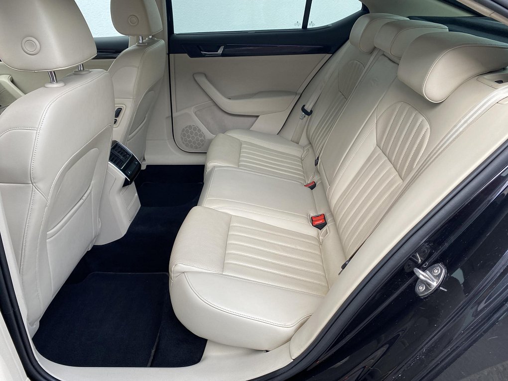 Škoda Superb III 2.0 TDi Style 4x4