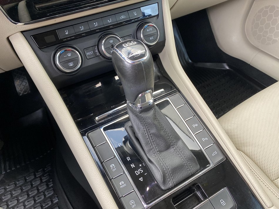 Škoda Superb III 2.0 TDi Style 4x4