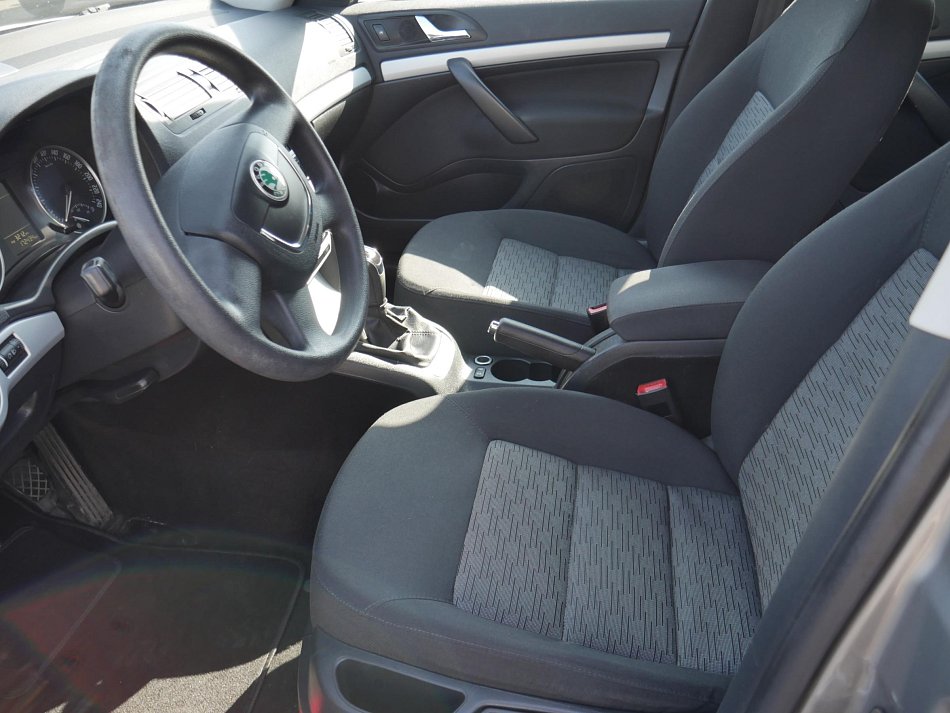 Škoda Octavia II 1.4 TSi Ambiente