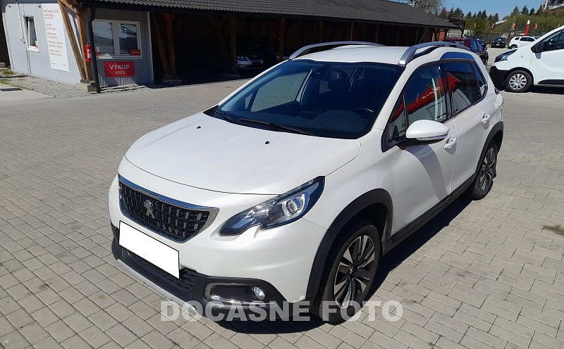 Peugeot 2008 1.2PT 
