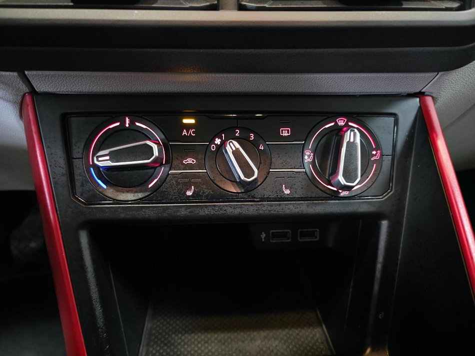 Volkswagen Polo 1.0 TSi 