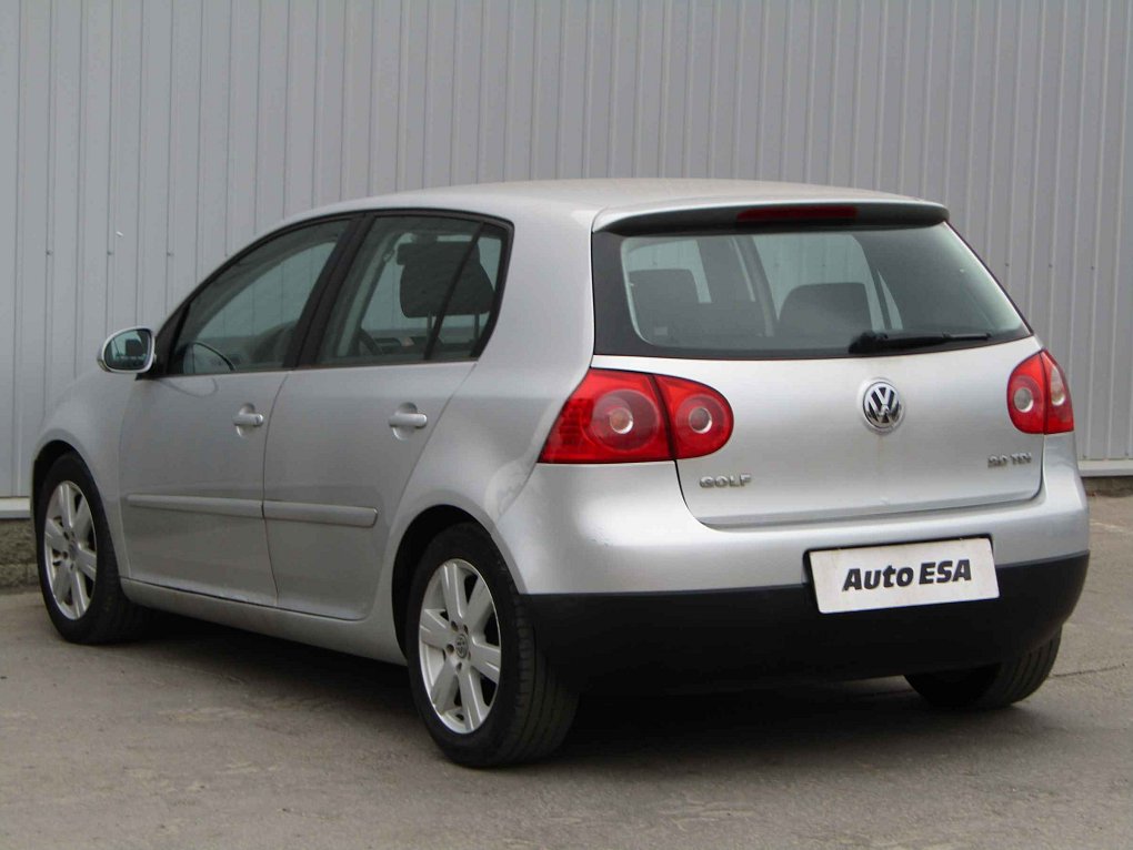 Volkswagen Golf 2.0 TDi 