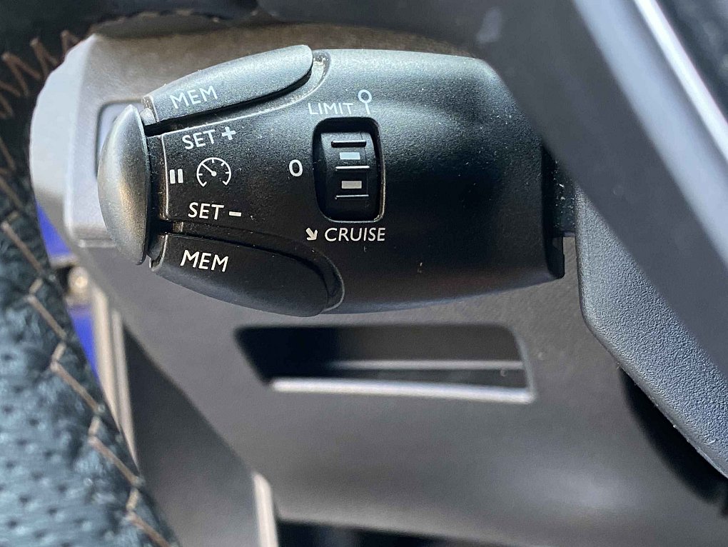Peugeot 3008 1.2 PT GT Line