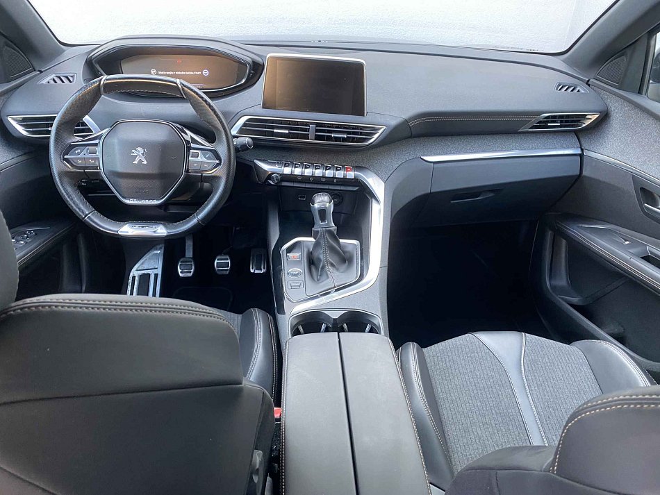 Peugeot 3008 1.2 PT GT Line