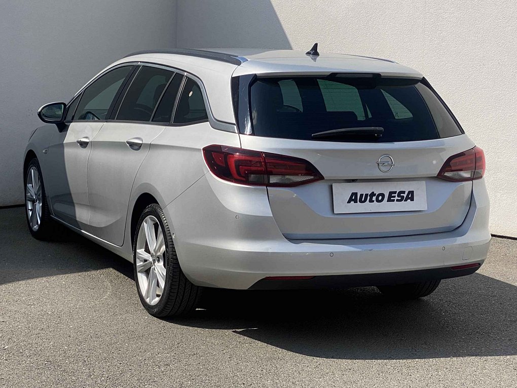 Opel Astra 1.5 CDTi 