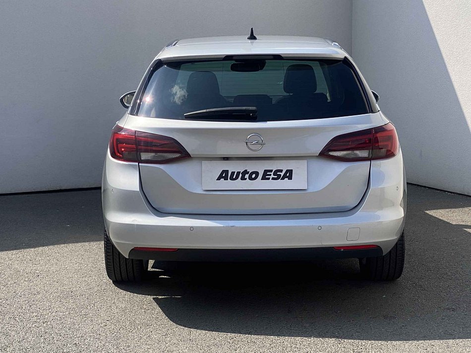 Opel Astra 1.5 CDTi 
