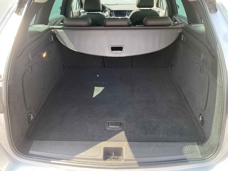 Opel Astra 1.5 CDTi 