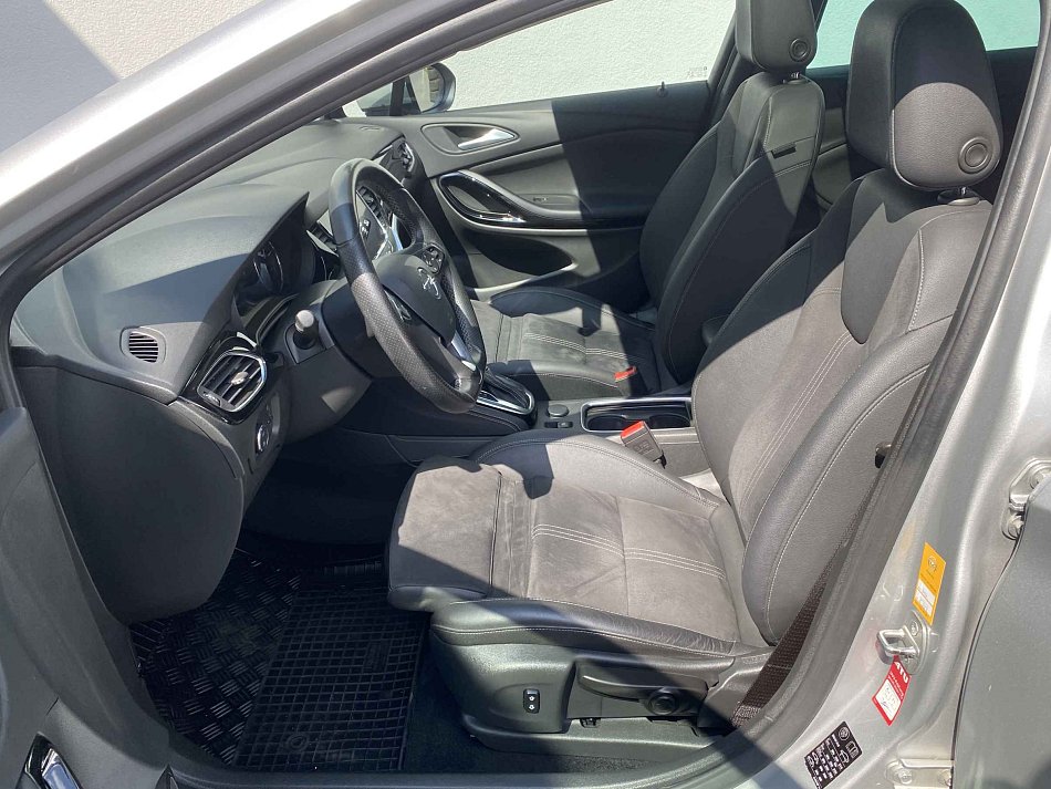 Opel Astra 1.5 CDTi 