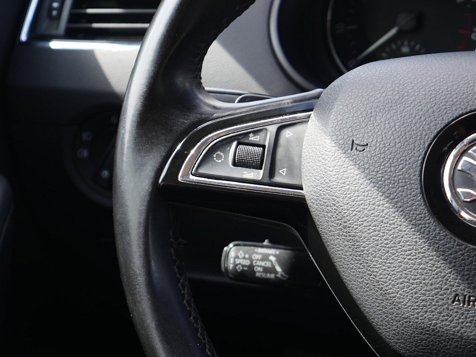 Škoda Octavia III 1.4 TSi Elegance