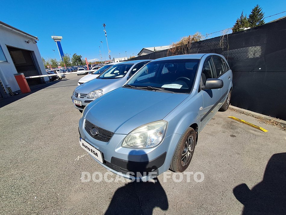 Kia Rio 1.4i 