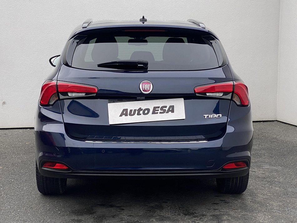 Fiat Tipo 1.4T-Jet Lounge