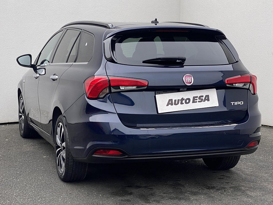 Fiat Tipo 1.4T-Jet Lounge