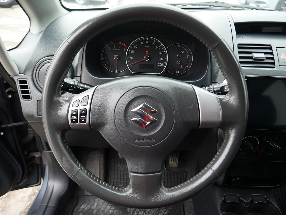Suzuki SX4 1.6i 