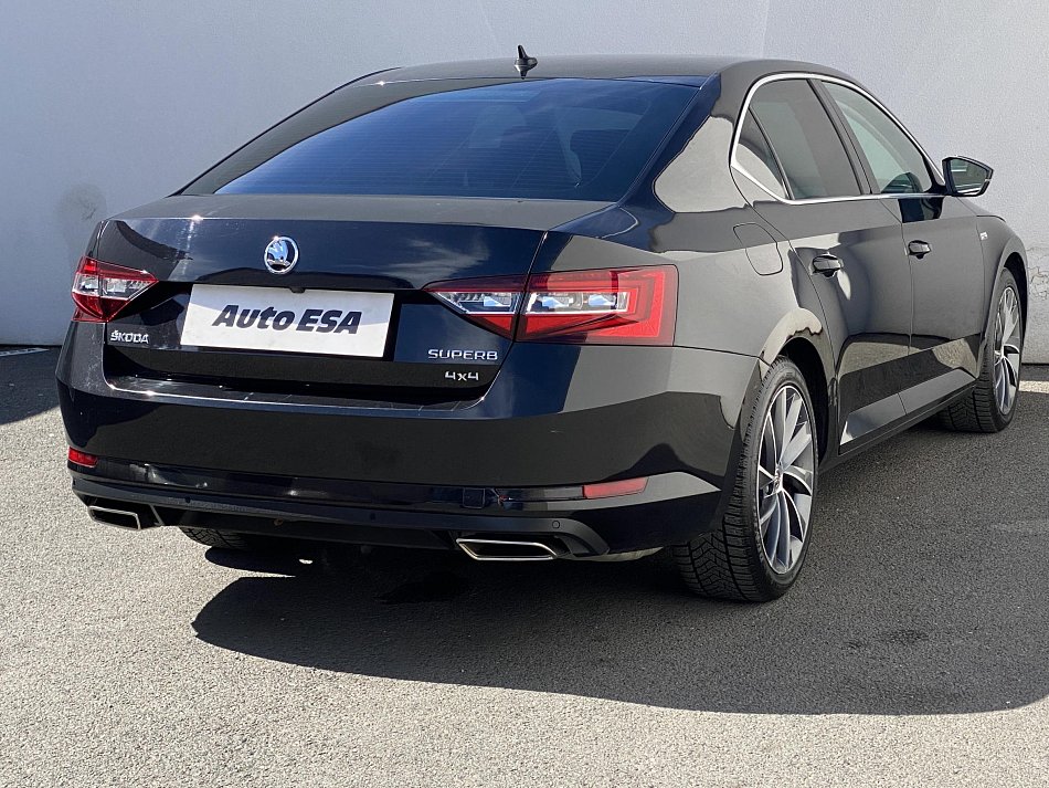 Škoda Superb III 2.0 TSi Edition 100