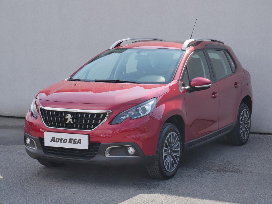 Peugeot 2008 1.2PT 