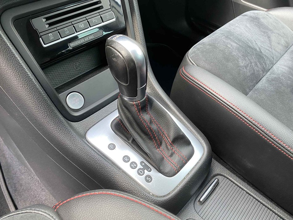 Seat Alhambra 2.0 TDi FR