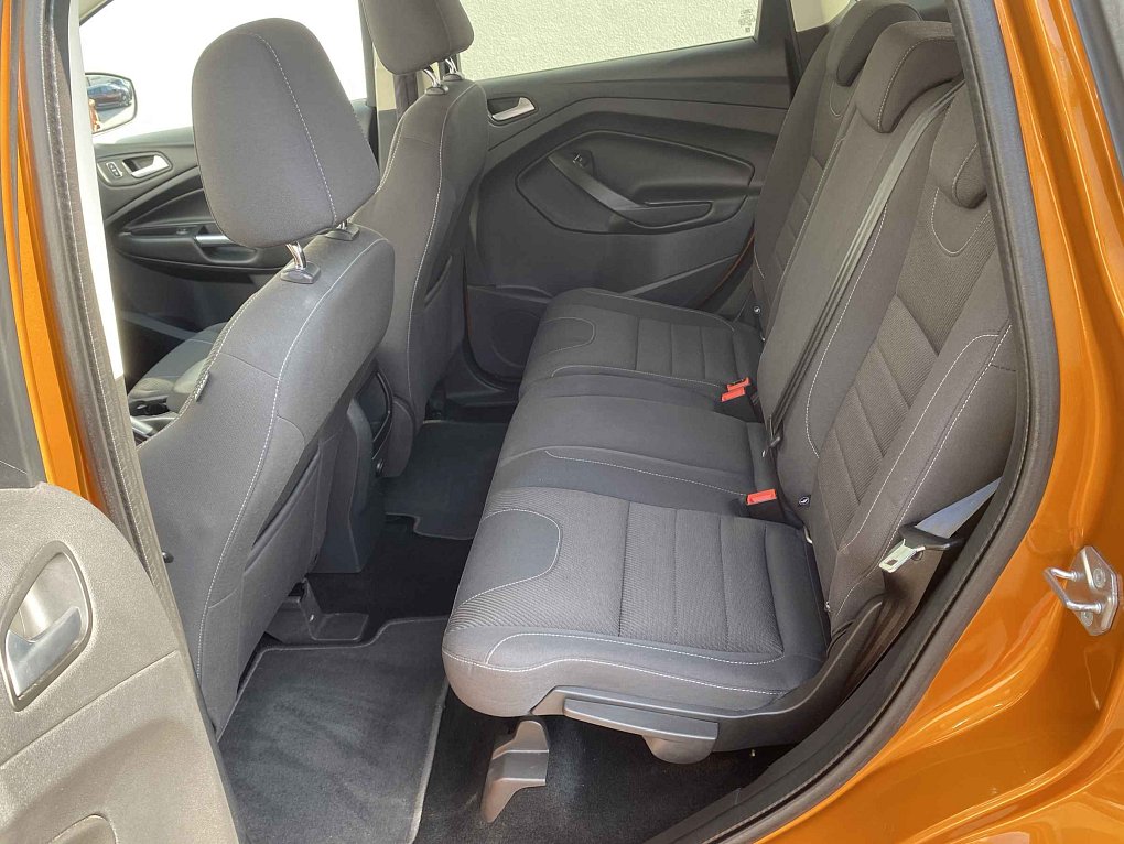 Ford Kuga 1.5 EB Trend