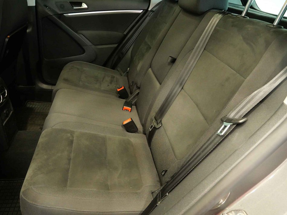 Volkswagen Tiguan 1.4 TSI 