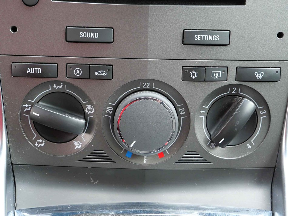 Opel Antara 2.4 16V 