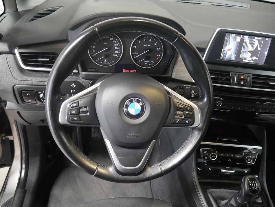 BMW Řada 2 2.0 i 