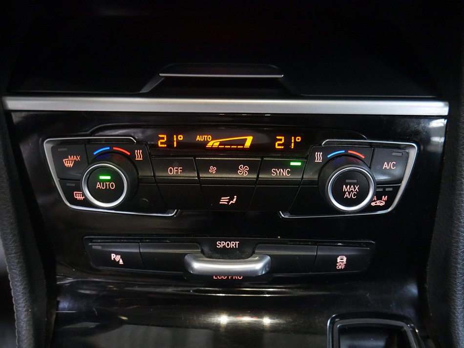 BMW Řada 2 2.0 i 