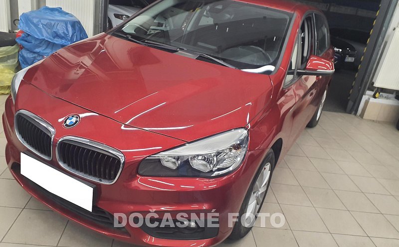 BMW Řada 2 1.5i 