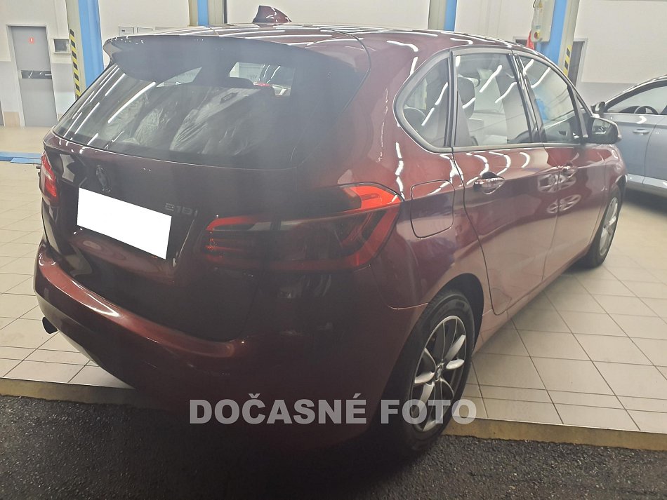 BMW Řada 2 1.5i 