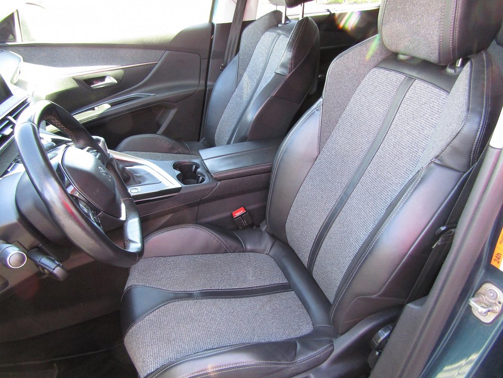 Peugeot 5008 1.6Blue HDi Active