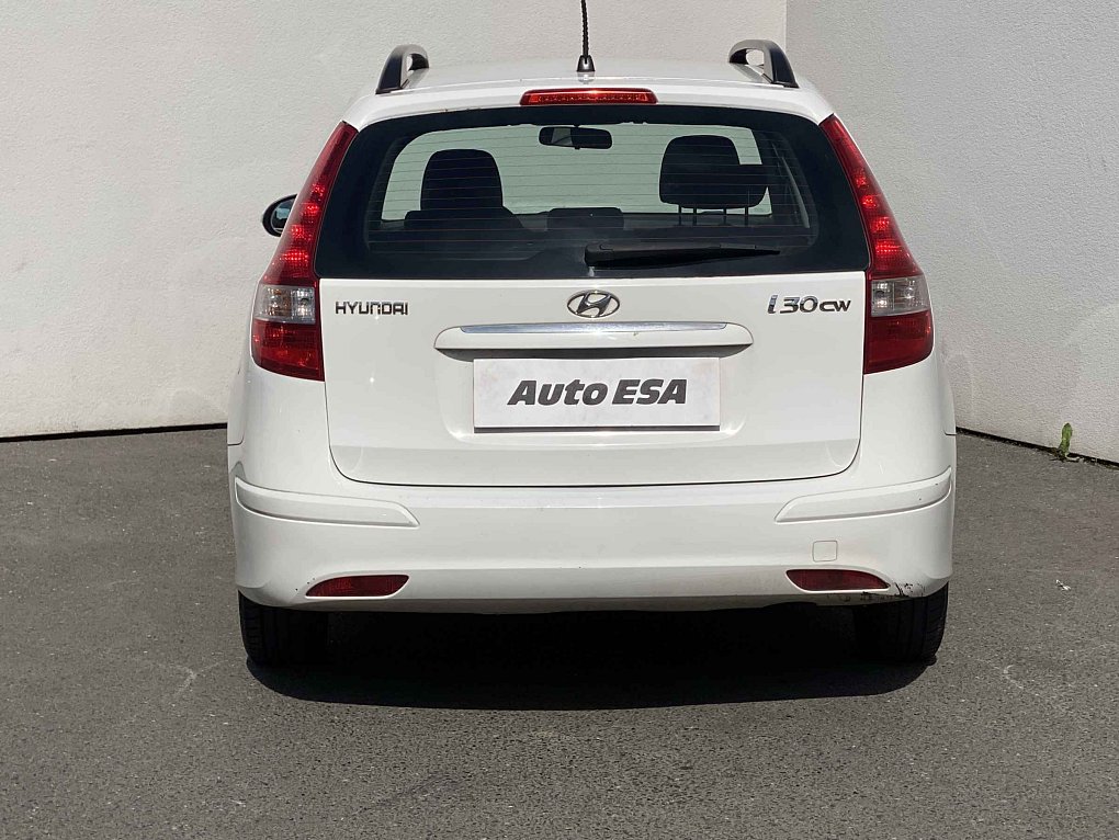Hyundai I30 1.4  16V 