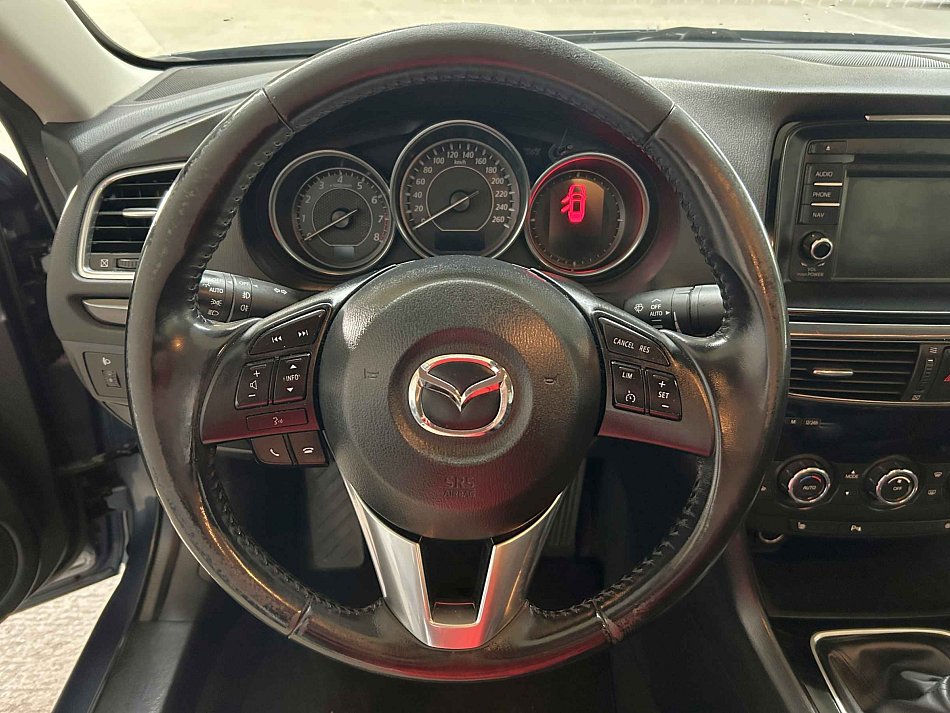 Mazda 6 2.0i 