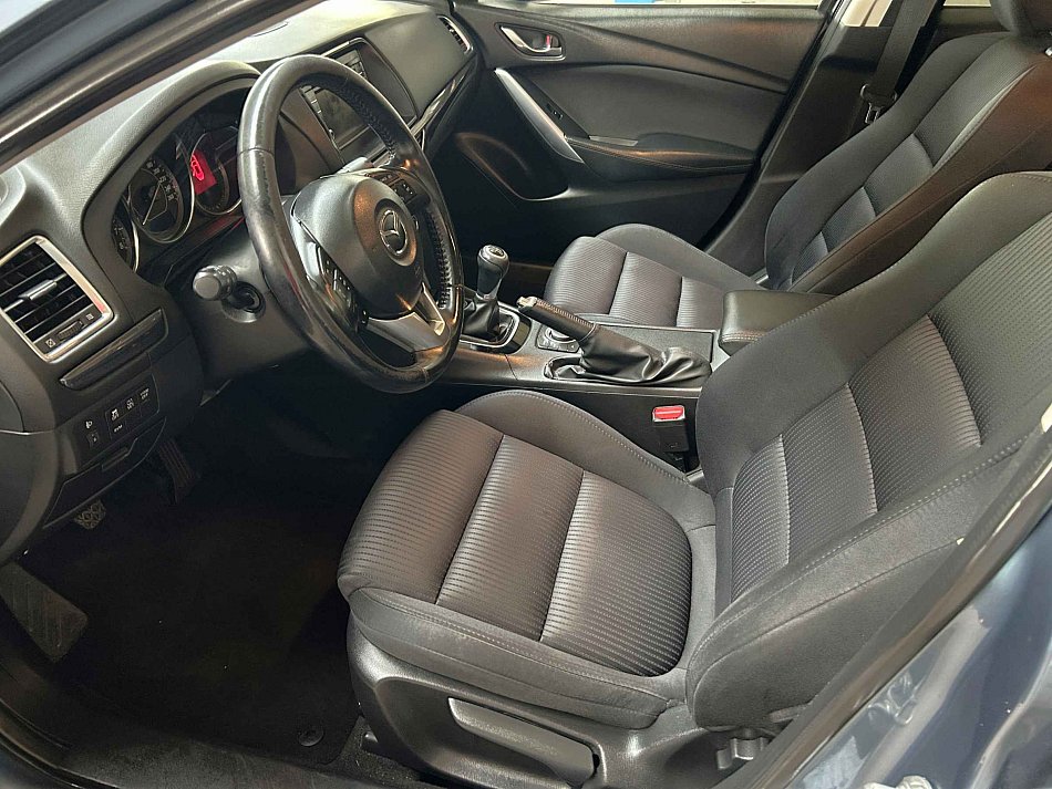 Mazda 6 2.0i 