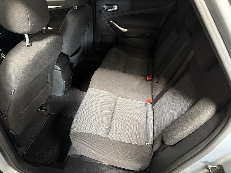 Ford Mondeo 1.6Ti-VCT 