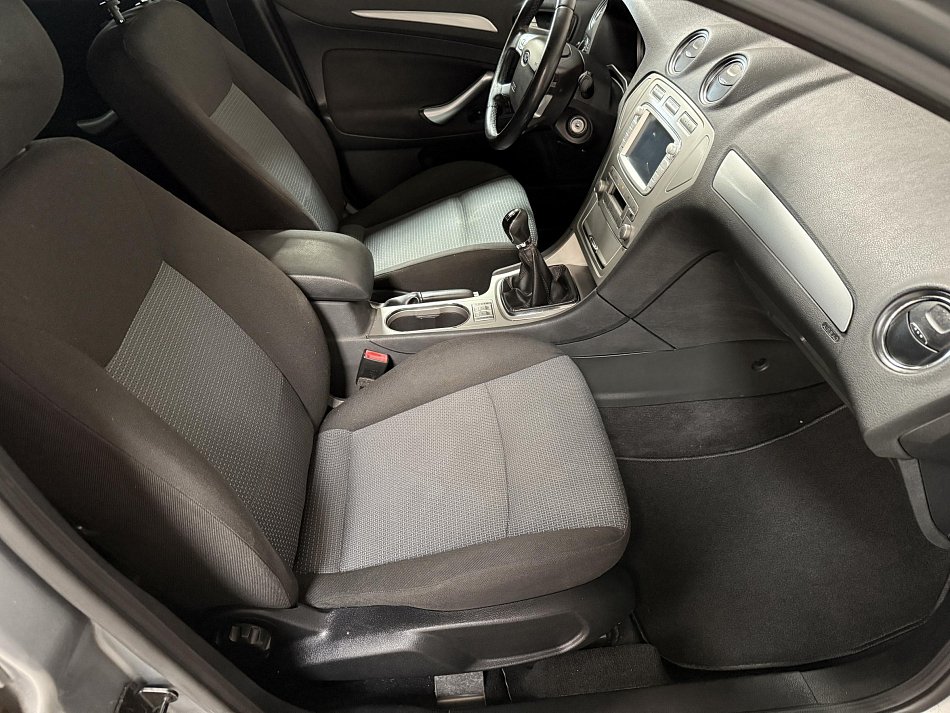 Ford Mondeo 1.6Ti-VCT 
