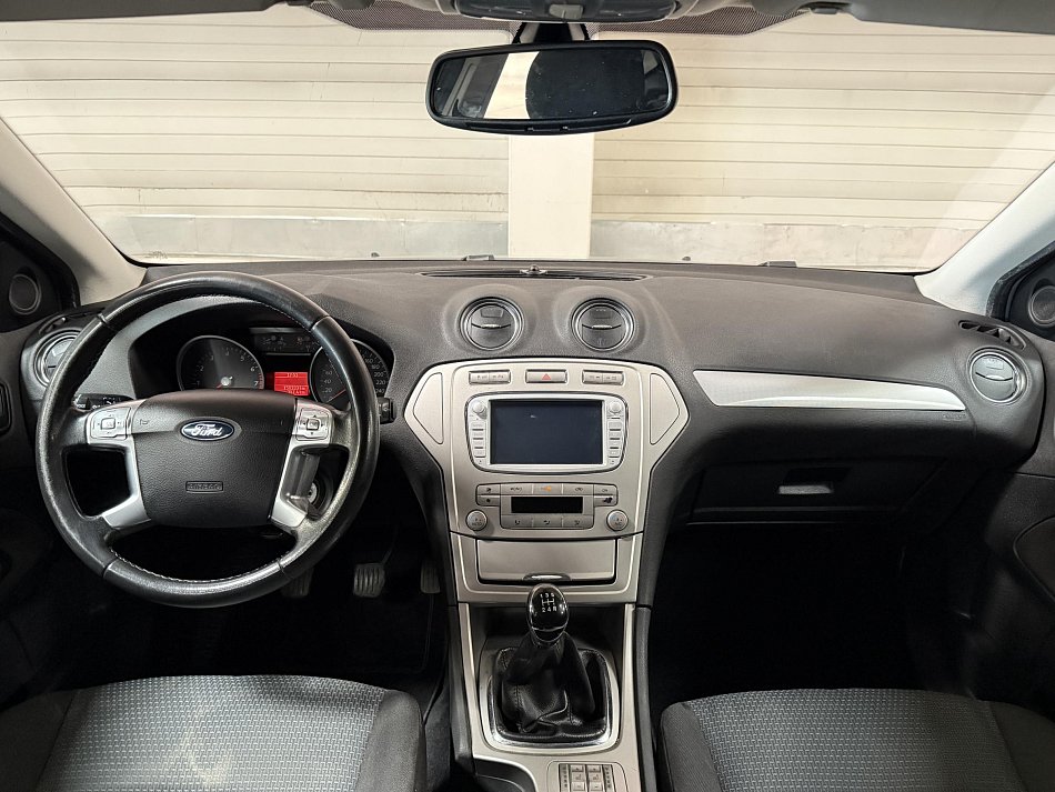Ford Mondeo 1.6Ti-VCT 