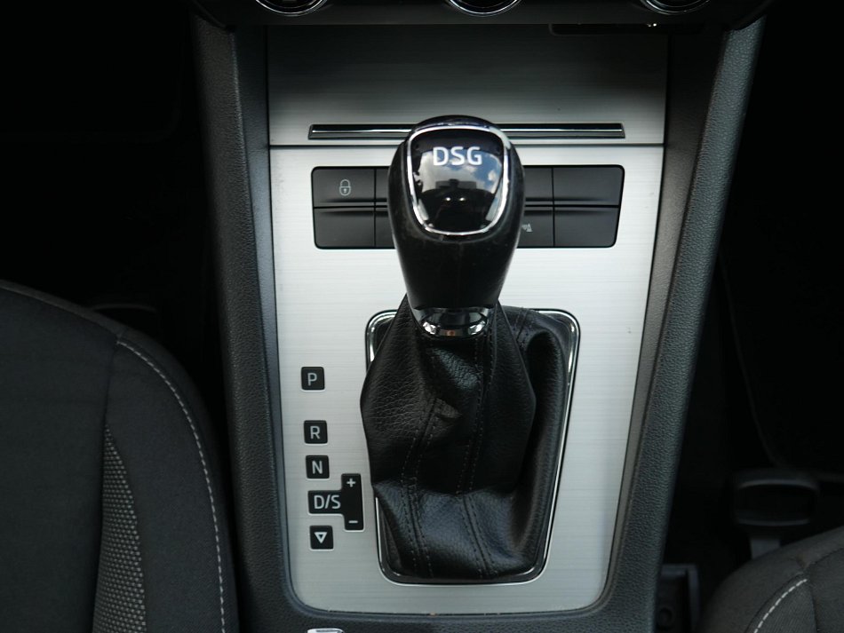 Škoda Octavia III 1.6 TDi  ambition