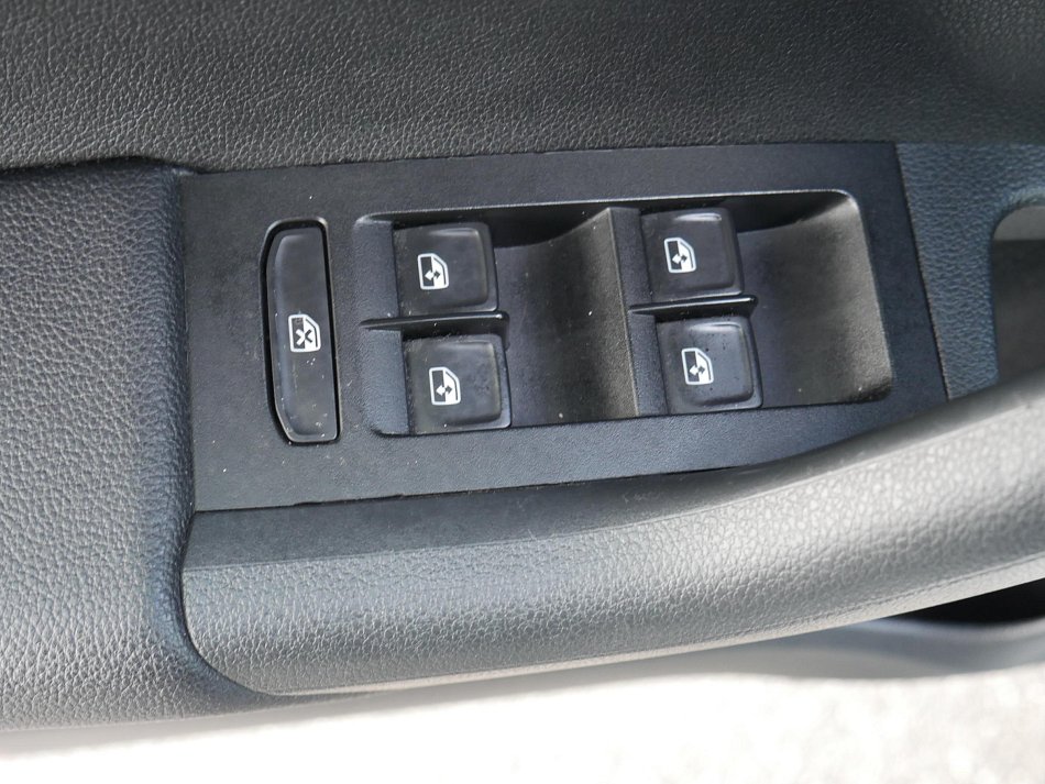 Škoda Octavia III 1.6 TDi  ambition