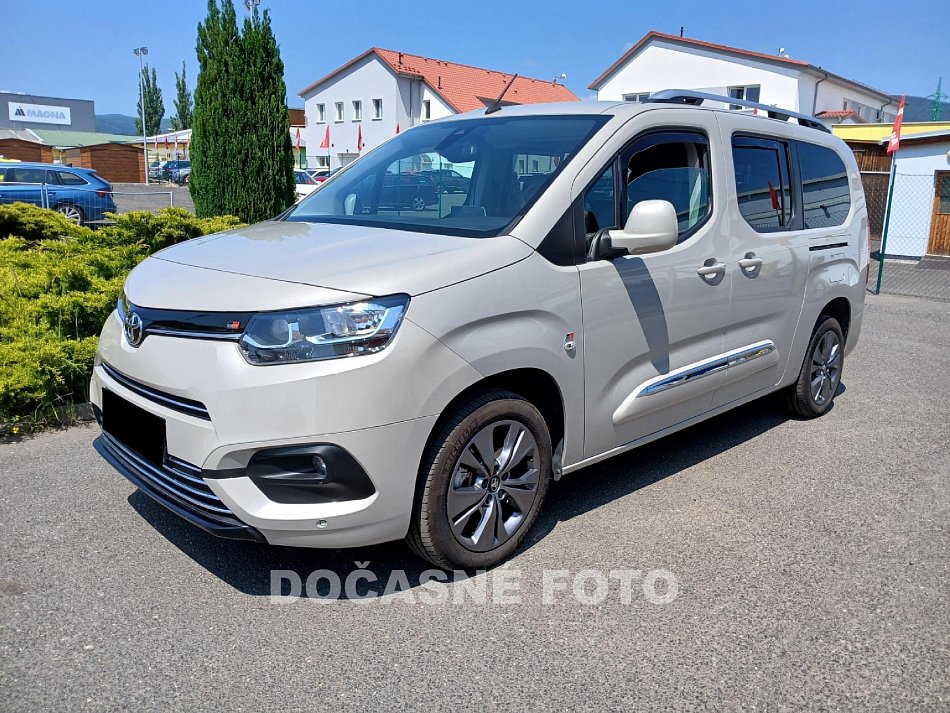 Toyota ProAce City Verso 1.5D-4D  MAXi XL